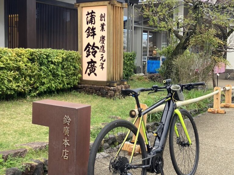 Seaside cycling in Kanagawa